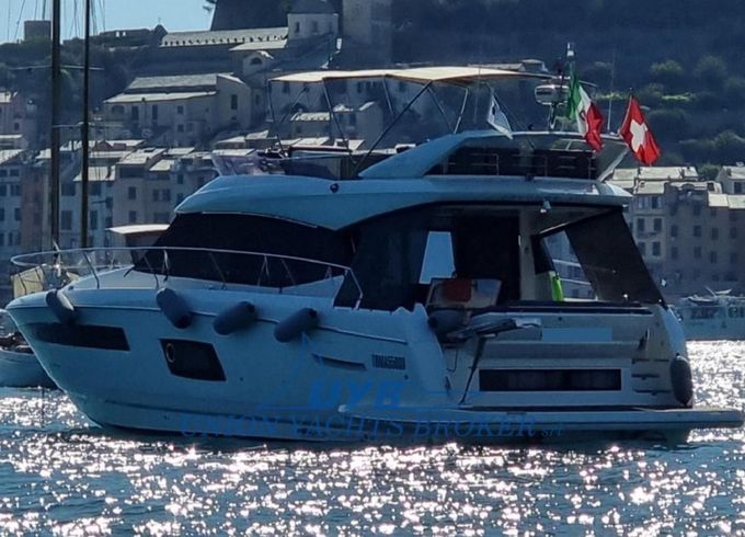 Prestige 550
