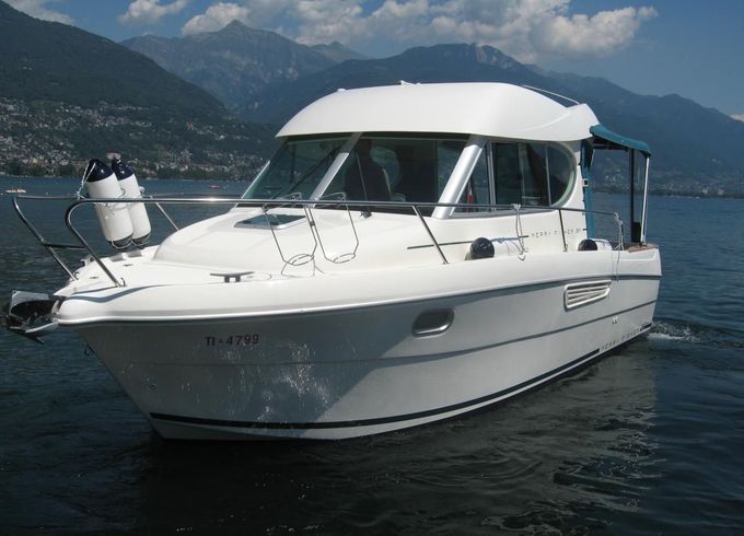 Jeanneau Merry Fisher 805