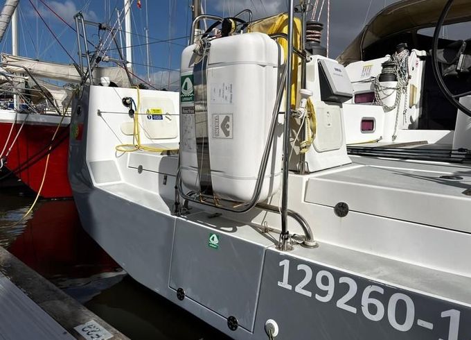RM Yachts 1350