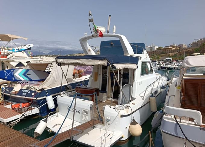 Resincolor 28 pilot  Cantiere Ceriale