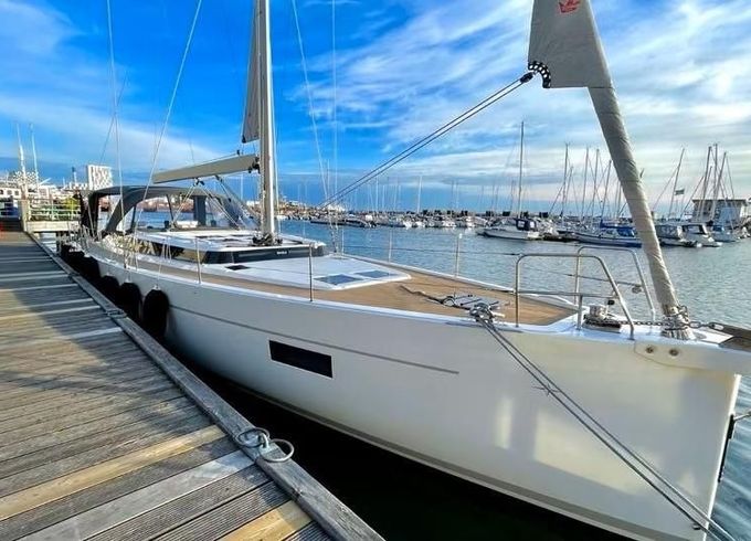 Bavaria C 57