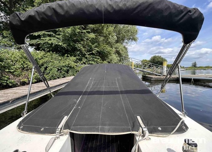 Waterspoor Tendersloep 711 open