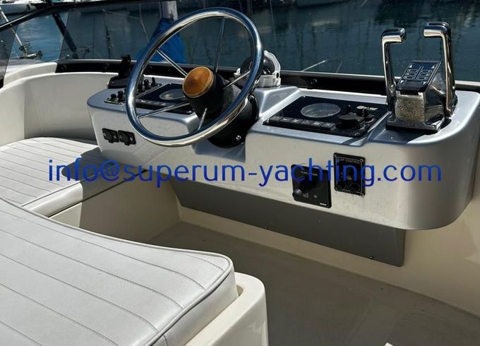 Nautica Po Sea World 31 Fly