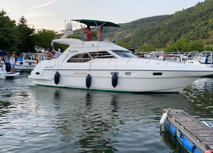 Sealine F 410