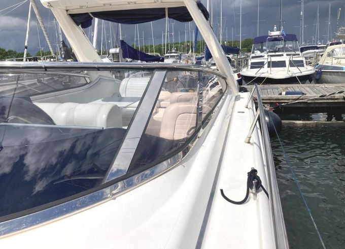 Sunseeker Tomahawk 41