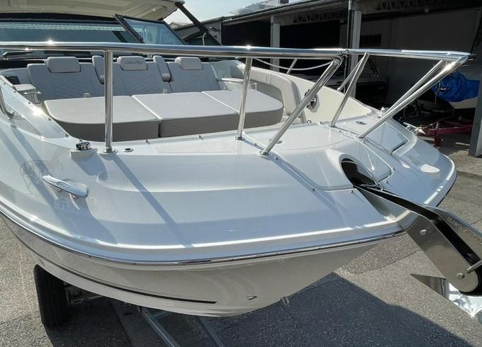 Sea Ray Sundancer 320