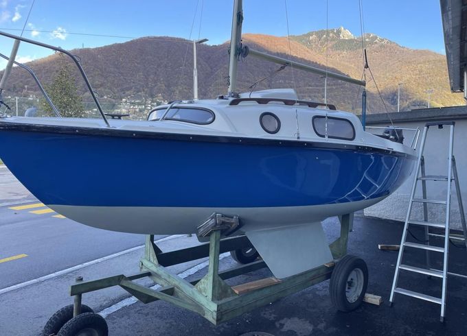 Cobramold Leisure 17