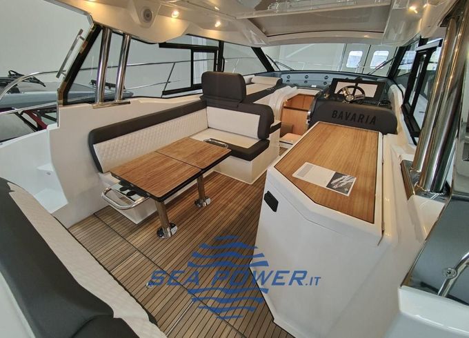 Bavaria SR 38 Hard Top in