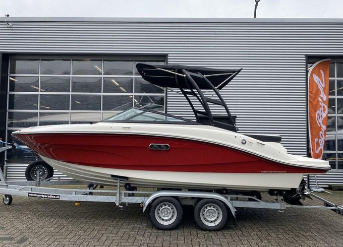 Sea Ray SPX 190