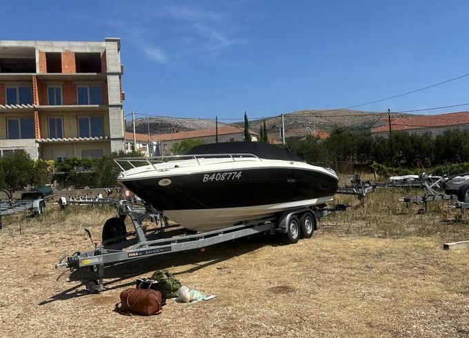 Sea Ray 220 Sunsport