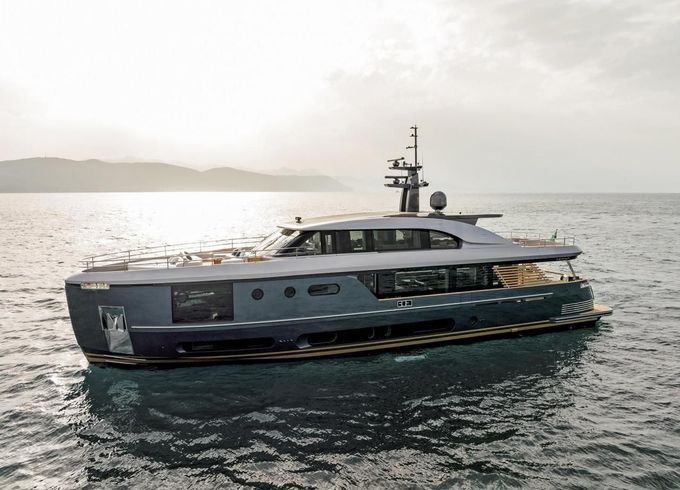 Azimut Magellano 30