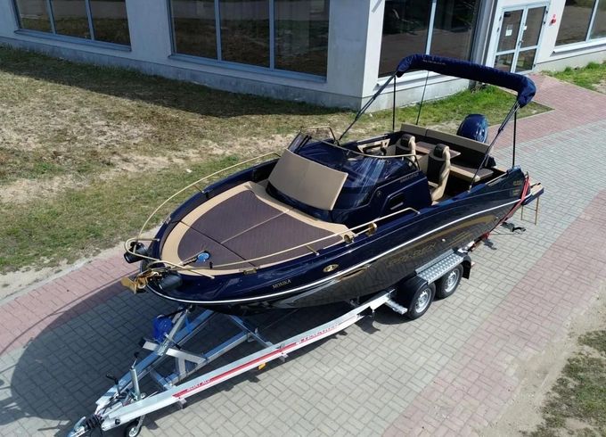 Golden Slide Marine