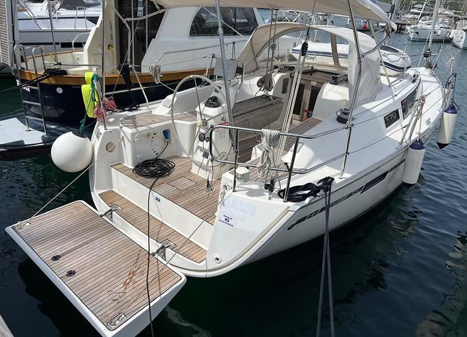 Bavaria Cruiser 33