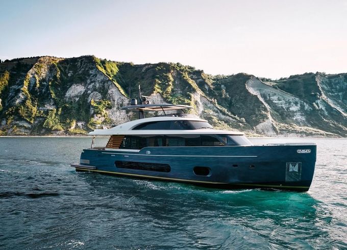 Azimut Magellano 25