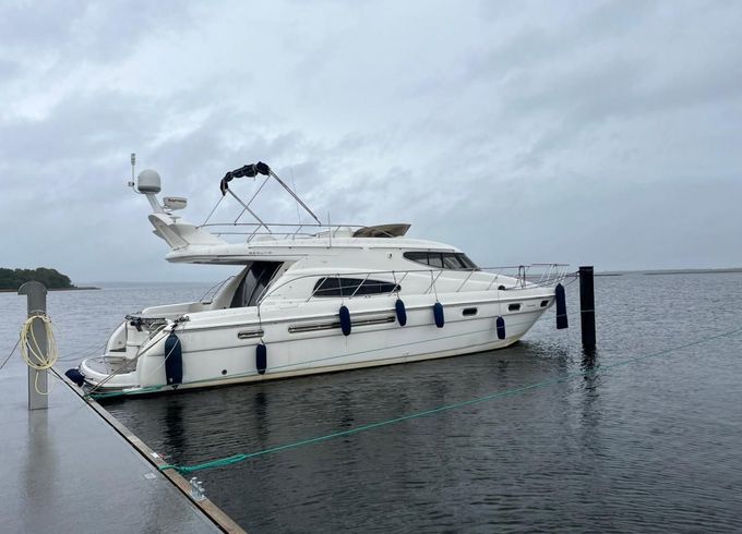 Sealine T51