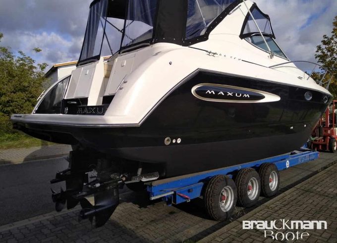 Maxum 3300 SCR