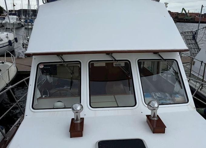 Halvorsen 32 Gourmet Cruiser