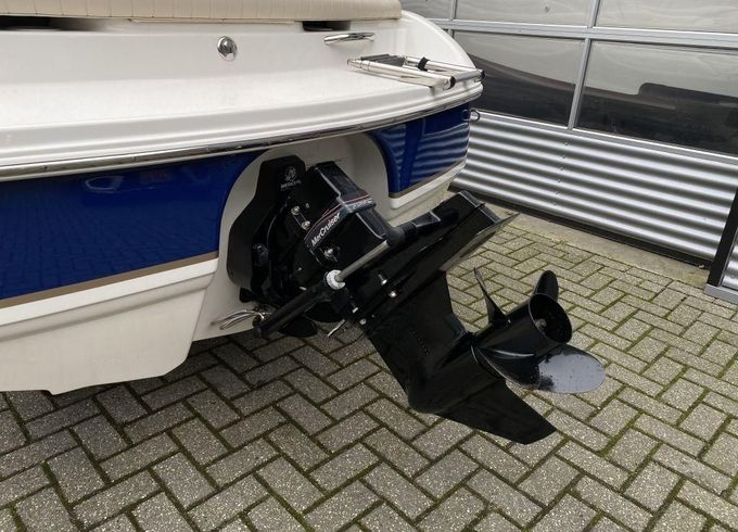 Chaparral 180 SSI