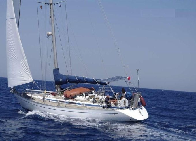 Cantiere del Pardo GRAND SOLEIL 46
