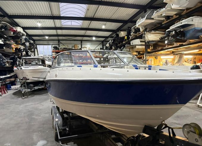 Bayliner 195 Bowrider Sport uitvoering