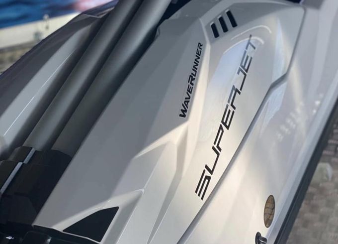 Yamaha WaveRunner Superjet