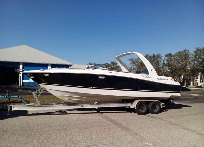 Four Winns 280 Horizon