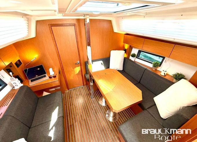 Bavaria Yachtbau GmbH C38