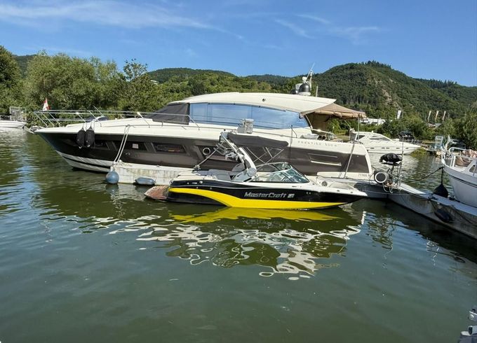 MasterCraft XT 20