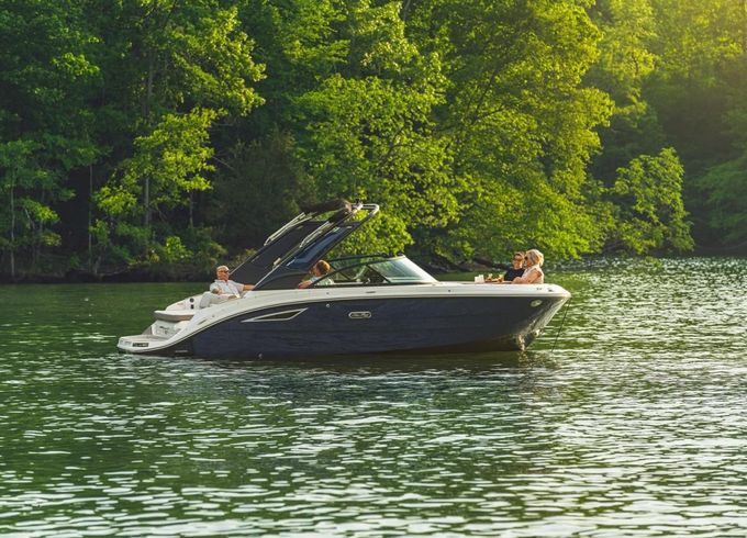 Sea Ray SDX 230 Europe
