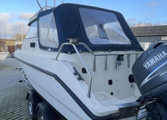 Uttern 6200 CC