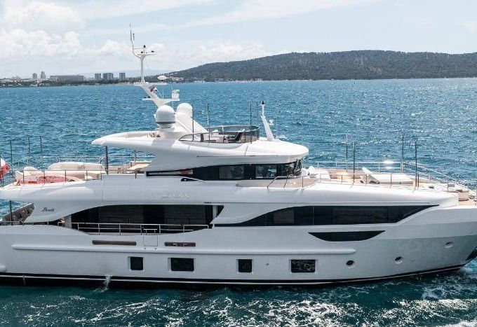 Benetti DELFINO 95