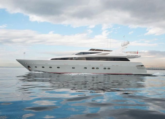 Admiral Yachts Admiral 110ft