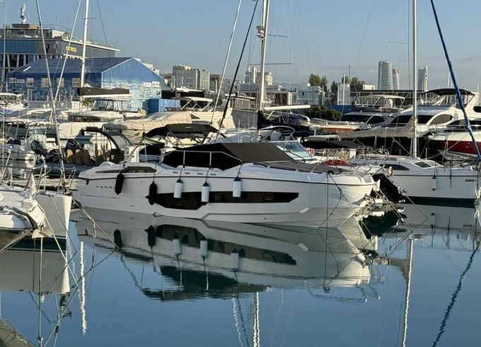 Karnic CS 10 NEUES MODELL BOOT 2025