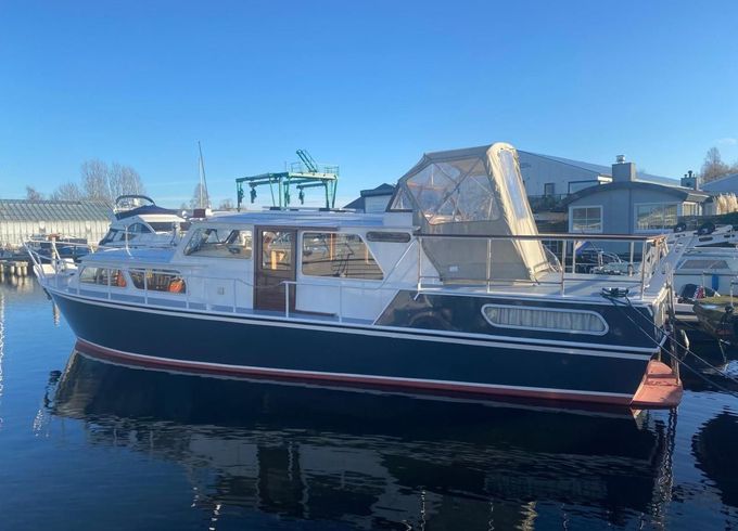 Combi Kruiser 1200 ( Woonboot)