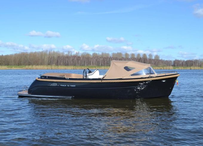 Primeur 715 Tender