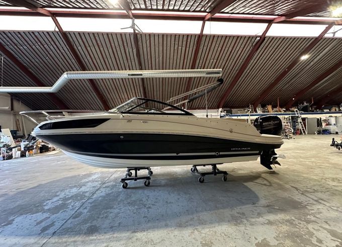 Bayliner VR5 Cuddy – Mercury 150 hk – 20
