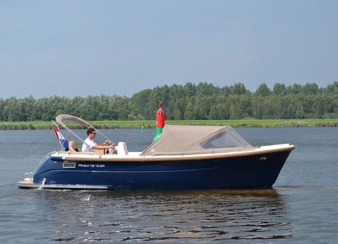 Primeur 700 Tender
