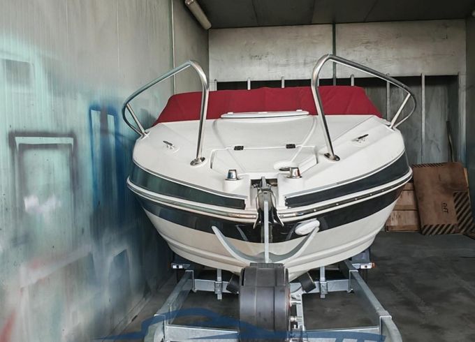 Larson Boats 216 Senza