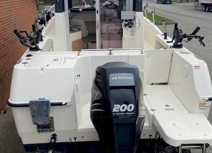 Quicksilver Activ 675 Pilothouse m/Mercury F200 hk V