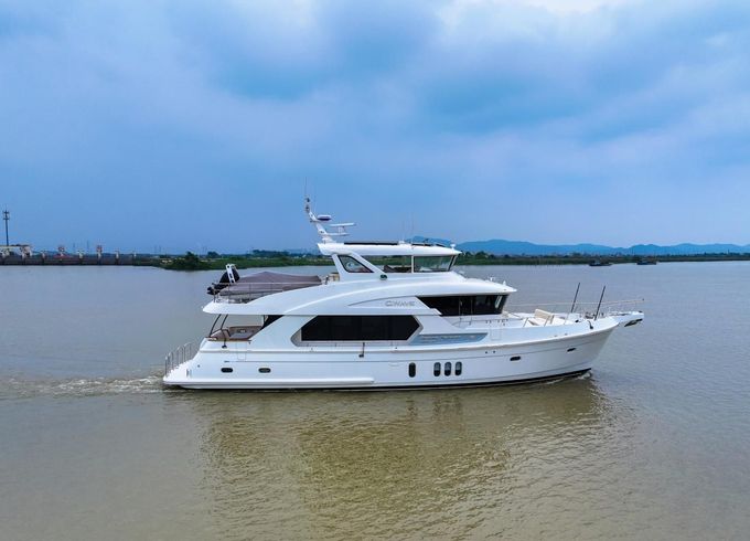 Selene 64 Explorer