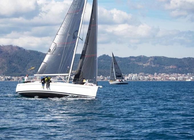 Grand Soleil 37 B&C