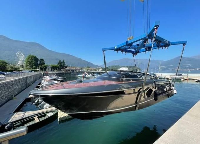 Riva RivaMare 38
