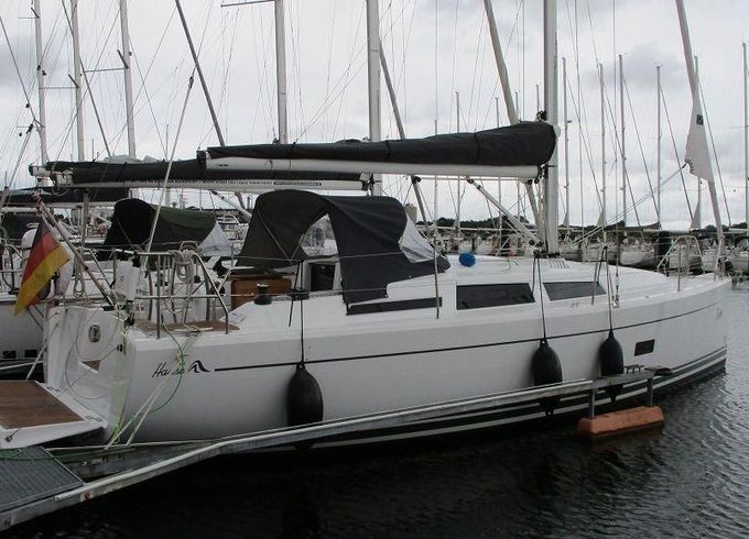 Hanse 348