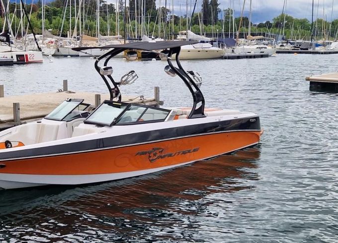 Correct Craft Super Air Nautique 226 - 2010