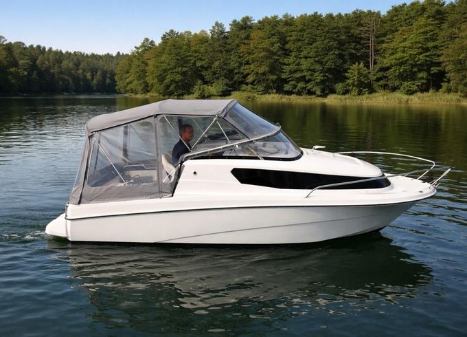 Aqua Royal 680 Cabin