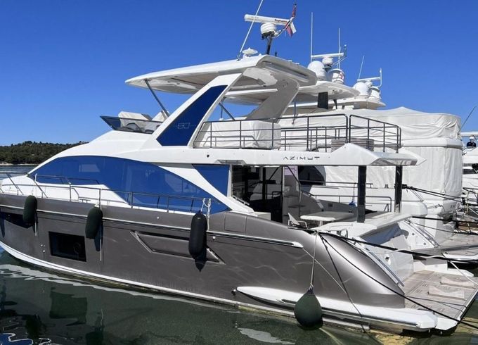 Azimut 60 FLY - MODEL 2018