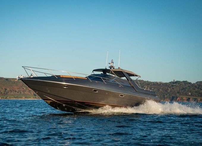 Sunseeker Martinique 36