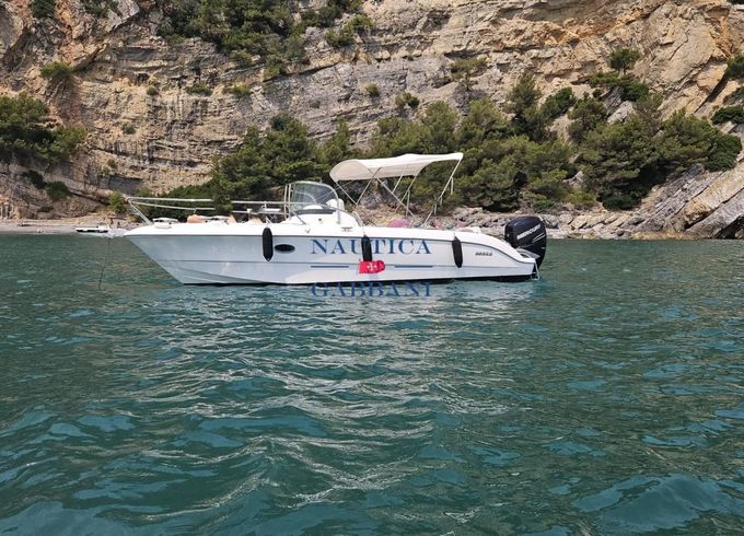 Sessa Key Largo 25 WA