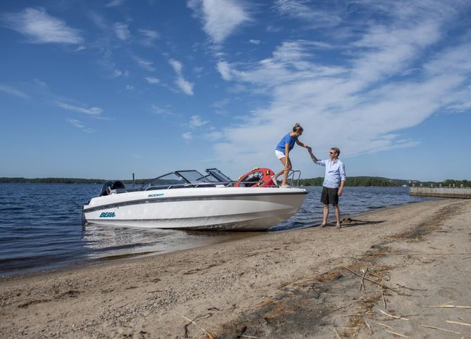 Bella 600 BR Bowrider