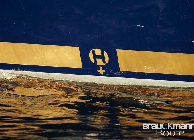 Helmsman 1200